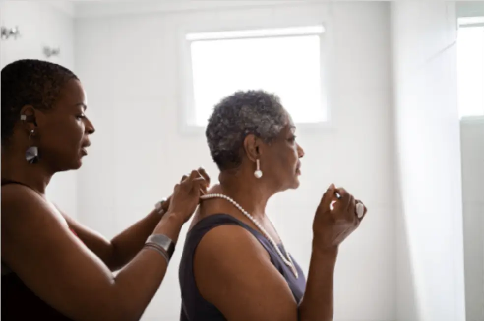 Tips for caregivers for Dressing Older Adults Tips for caregivers for Dressing Older Adults